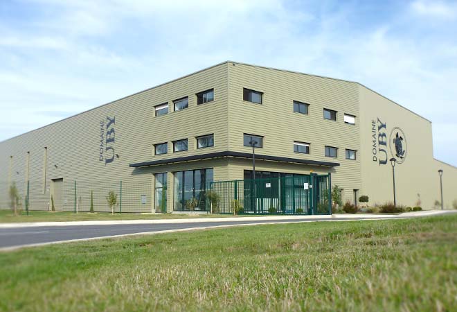 Création cave vinicole Domaine d’Uby bâtiment bureau d